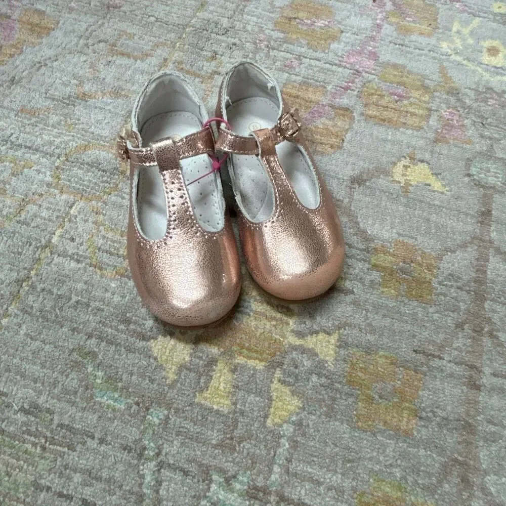 L’Amour rose gold Mary Jane’s sz 8